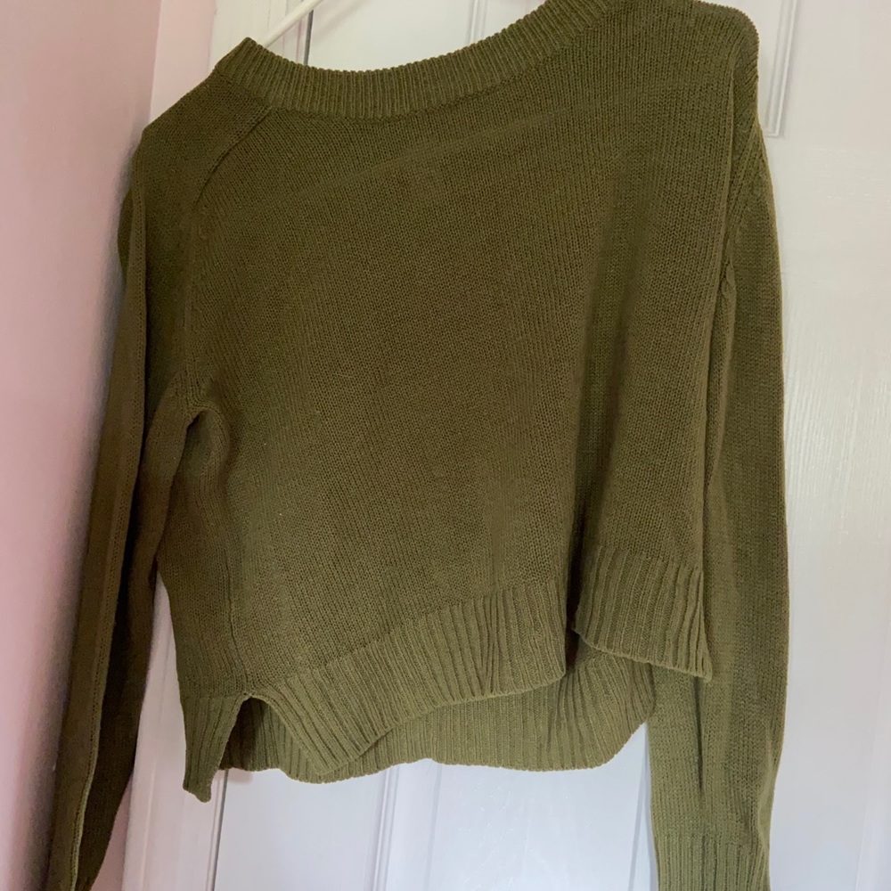Cropped sweater
